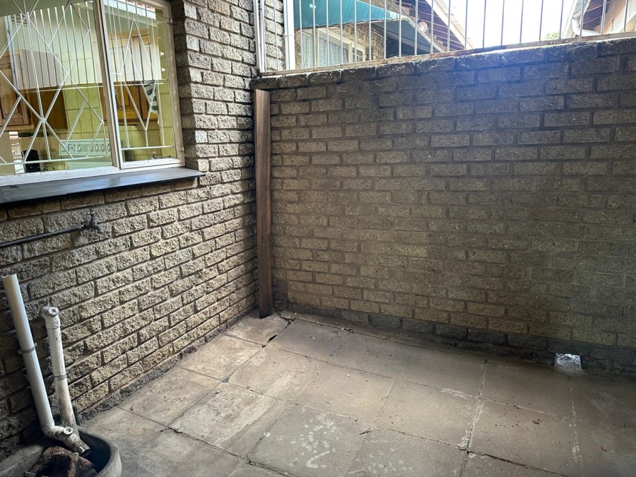2 Bedroom Property for Sale in Rustenburg Central North West